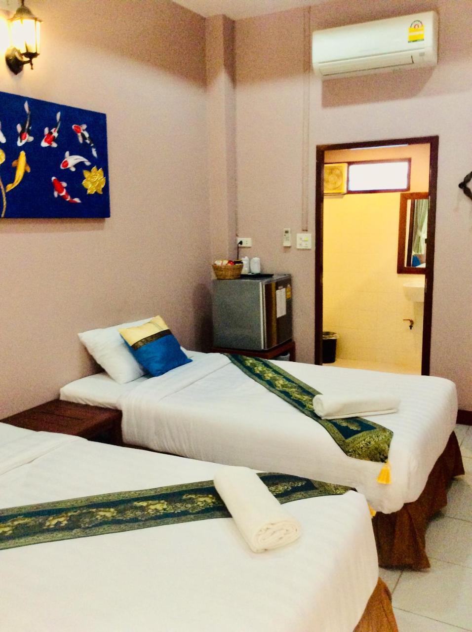 The Nine Guest House Kanchanaburi City Exterior photo