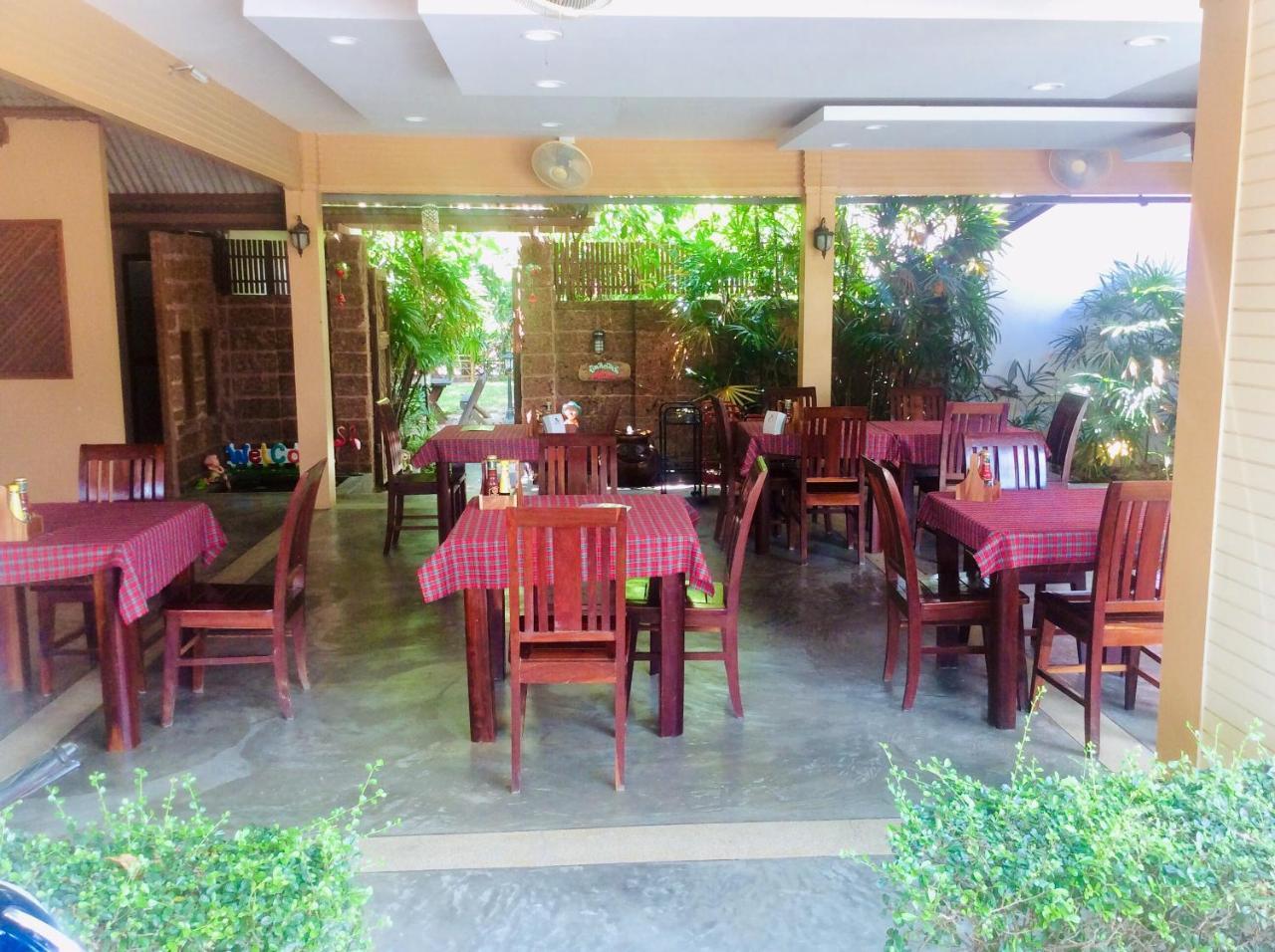The Nine Guest House Kanchanaburi City Exterior photo