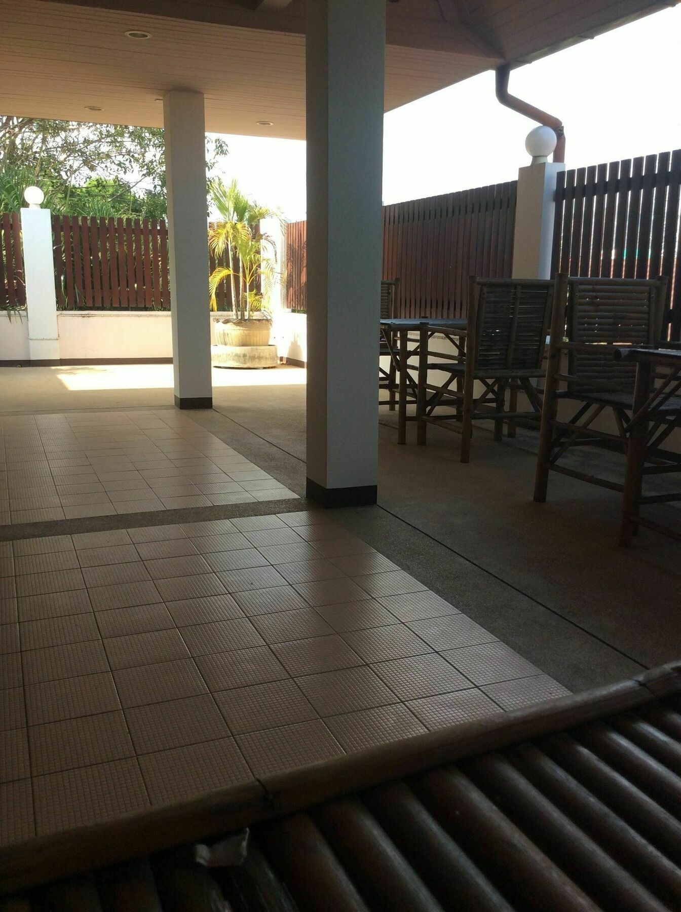 The Nine Guest House Kanchanaburi City Exterior photo