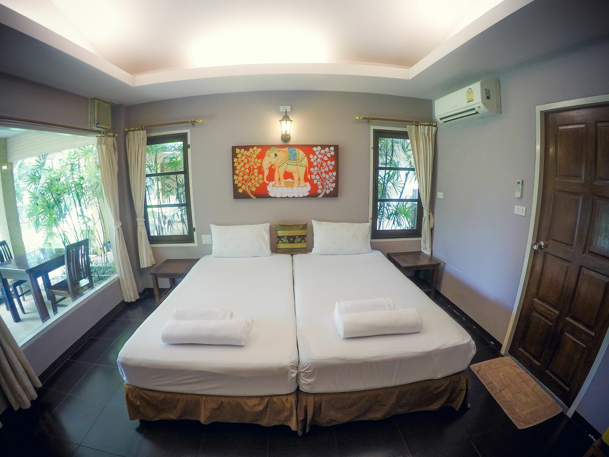 The Nine Guest House Kanchanaburi City Exterior photo